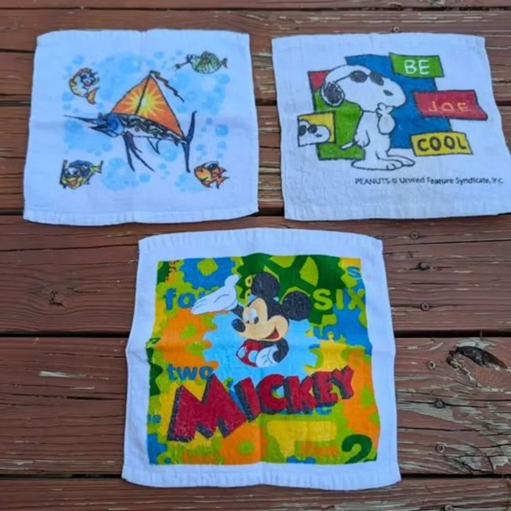 3 vintage washcloths Snoopy Freddy Fish & Mickey Mouse